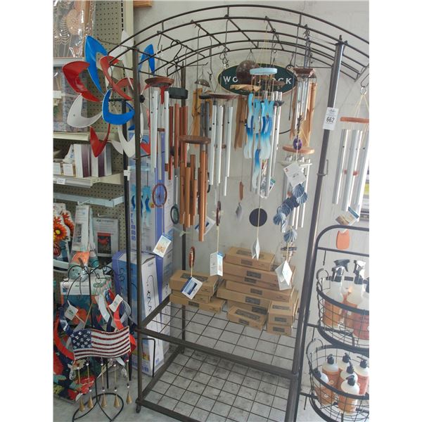 Windchimes 16 w/Display Rack