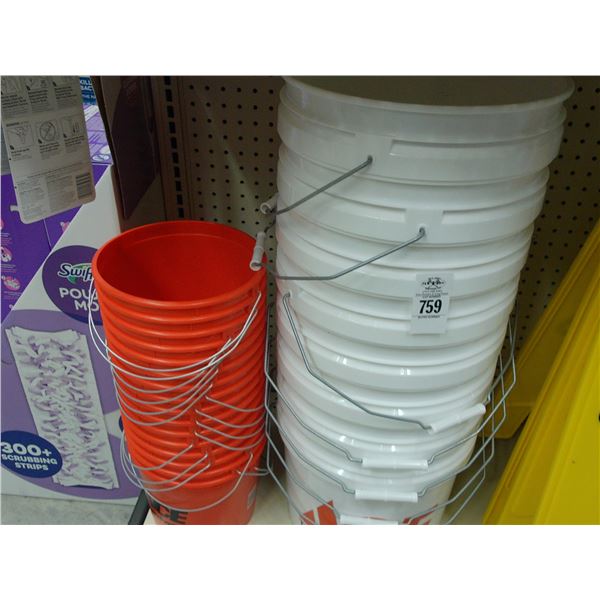 Red/White Buckets