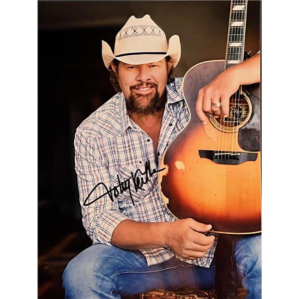 Country Music Star Toby Keith Signed Photo
