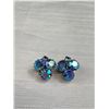 Image 4 : 2 Good Pairs of Vintage Rhinestone Earrings