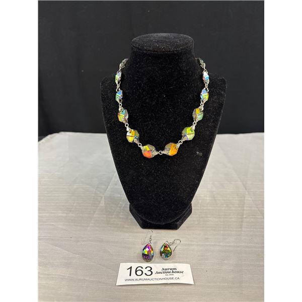 Spectacolor C.1950s Crystal Necklace Unusual!