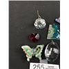 Image 2 : 8 Crystal + Art Glass Pendants