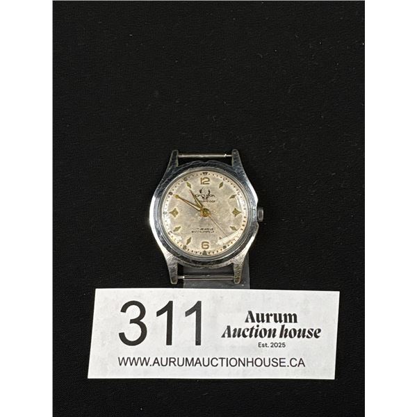 C. 1940 Men's Chevron Watch Works!