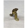 Image 5 : 3 Victorian Brass Curtain Rod Hangers