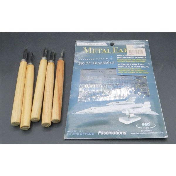 Wood Carving Knifes & Metal Earth SR-71 Blackbird Model Kit Steel