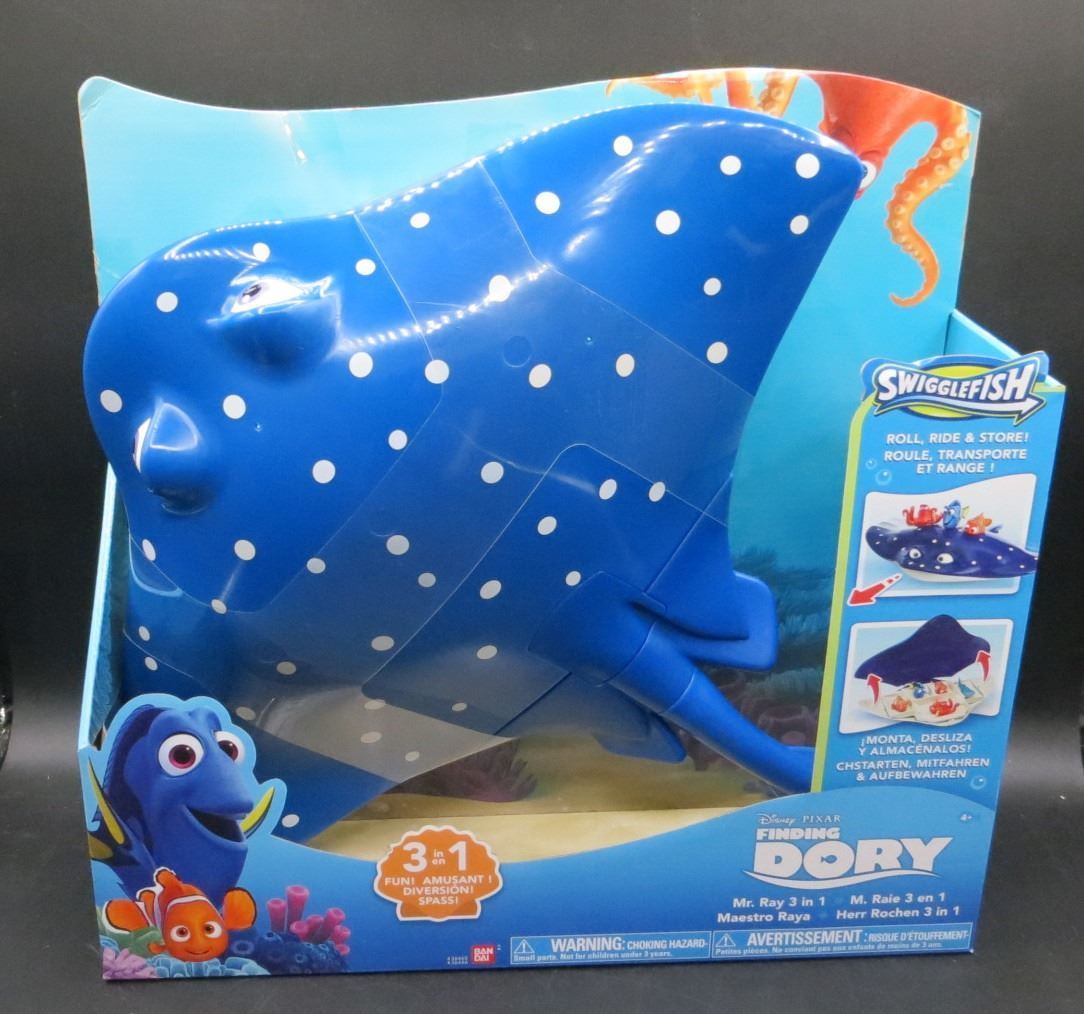 New Finding Dory Swigglefish Mr. Ray 3 in 1 Toy Roll, Ride & Store!