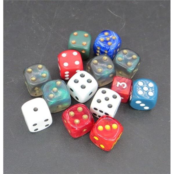 Lot of 14 New Roll playing Game RPG mini Dice