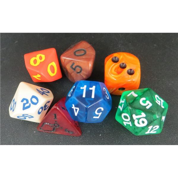 Lot of 7 New Roll playing Game RPG Dice