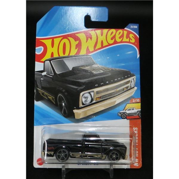Hot Wheels HW Hot Trucks '67 Chevy C10