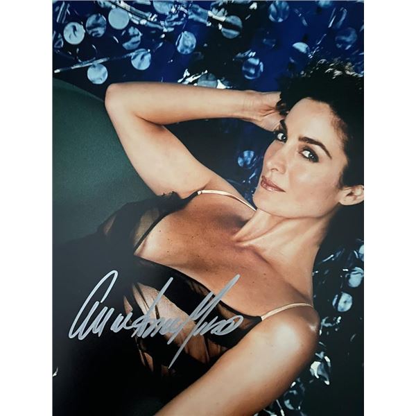 Carrie Anne Moss signed photo