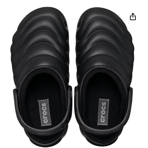 Crocs Unisex-Adult Classic Lined Overpuff & Geometric Clogs, Fuzzy House Slippers Mens 7 Ladies 9