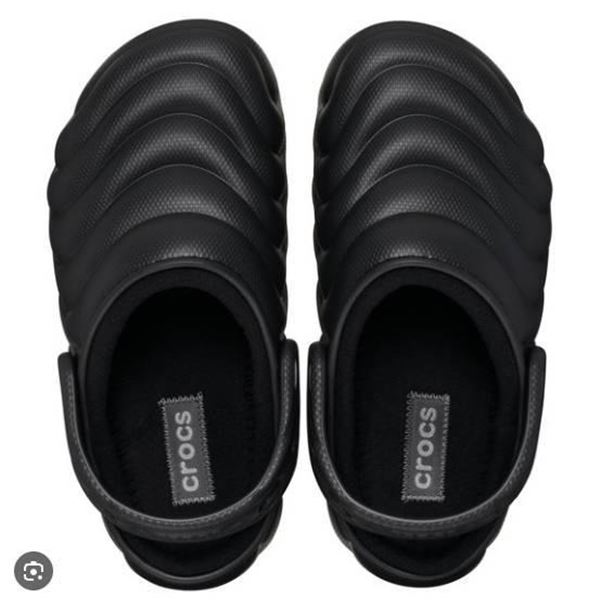 Crocs Classic Lined Overpuff Clog Model 210059-001 Size M7/W9