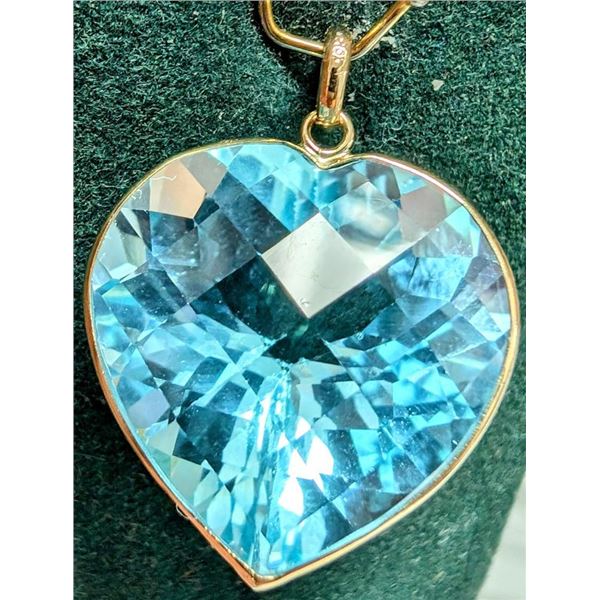 $1000 10K  4.86G Blue Topaz 23.3Ct Heart Shape Pendant