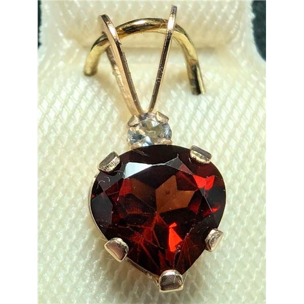 $200 10K  Garnet 1Ct Pendant