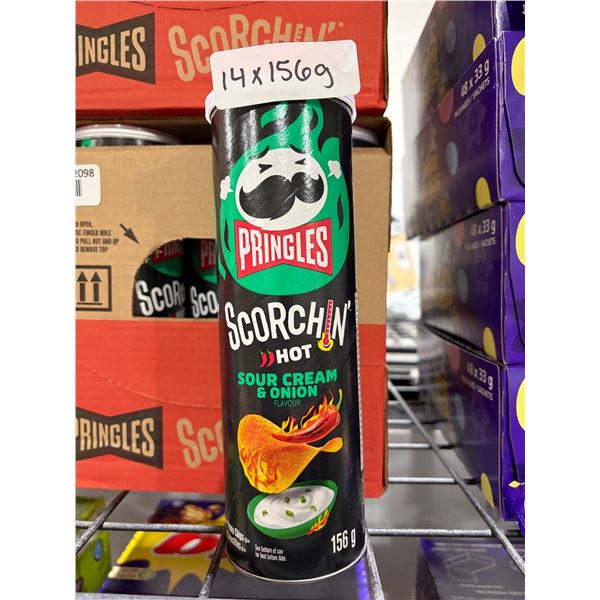 Pringles Scorchin’ Sour Cream & Onion Chips, 14 x 156g