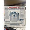 Image 2 : All American 910 Heavy Cast Aluminum Pressure Canner and Cooker, 10.5 Quart