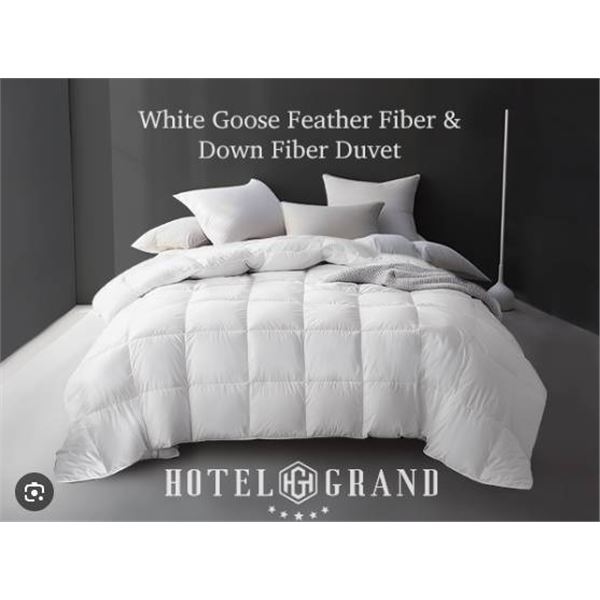 Hotel Grand Duvet with Label and Identified Defect