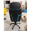 Image 4 : DPS Centurion Gaming Chair with Adjustable Headrest
