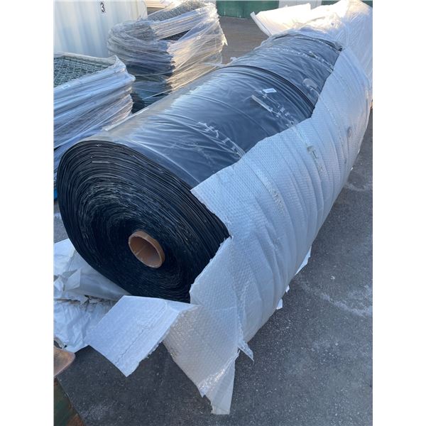 Large Roll of HiTec Silage Wrap Approx. 80′ x 900′