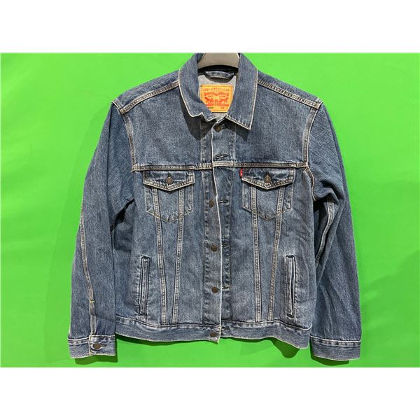 Levi Strauss & Co. Denim Jacket, Standard Size L