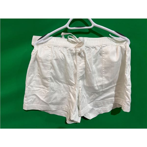 Buffalo David Bitton Women’s Shorts, Tencel, Size L/G