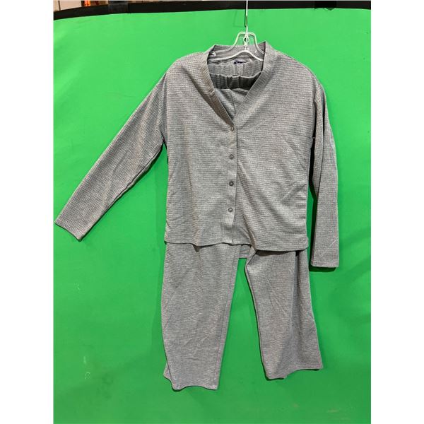 Splendid Women’s S/P Two-Piece Gray PJ’s