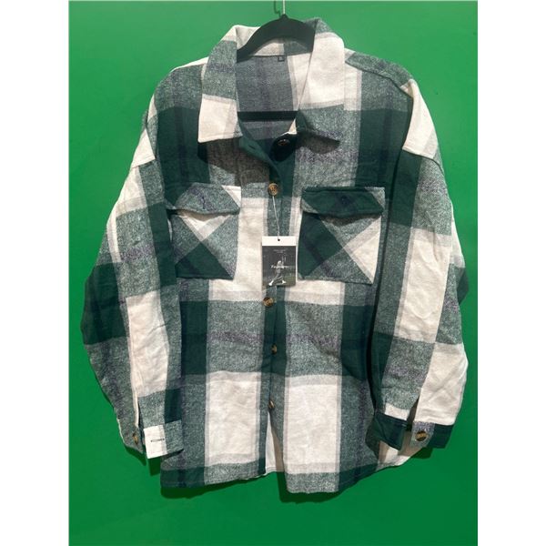 Green and White Checkered Button-Up Shirt – XL Size