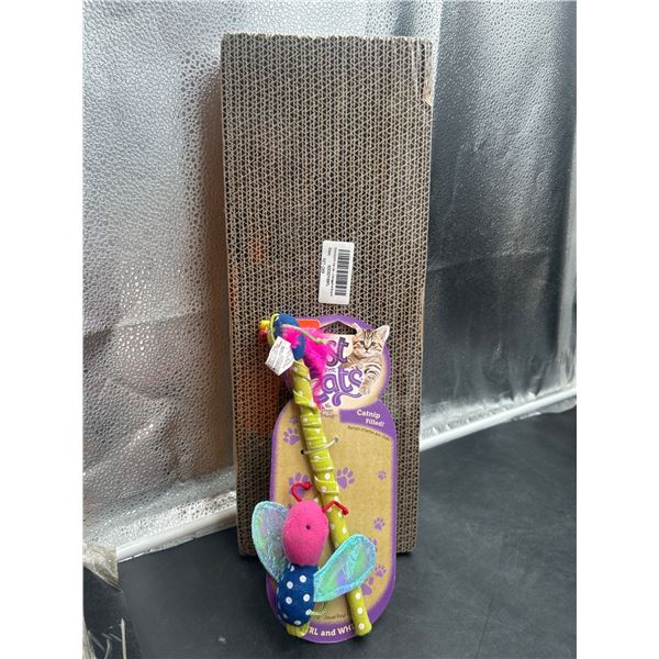 Pet Toy Set with Sisal Scratching Surface and Catnip-Filled Wand