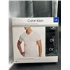 Image 2 : Calvin Klein 4-Pack V-Neck T-Shirts, Size Large