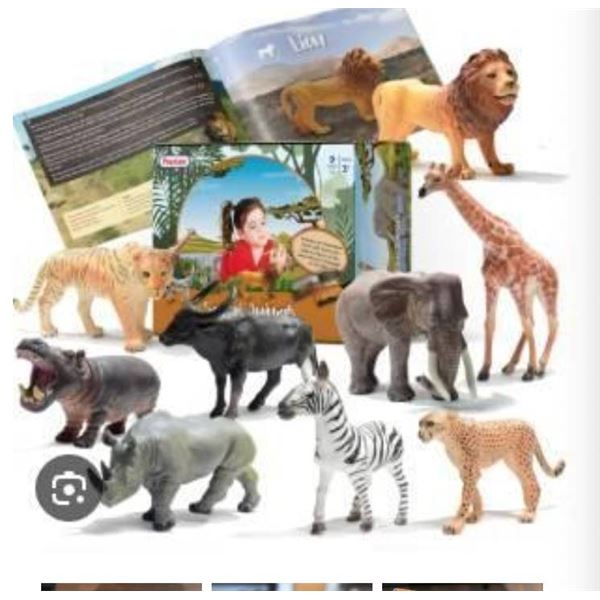 Prextex Safari Animals Life-Like Models 9-Piece Set for Ages 3 and Up