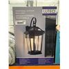 Image 2 : Lutec Traditional Outdoor Wall Light, Model 1806322