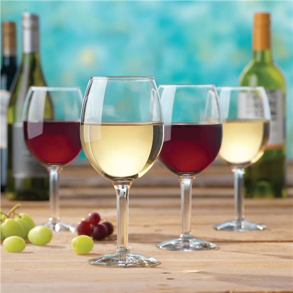 18 Clear Wine Glasses for Red and White Wine