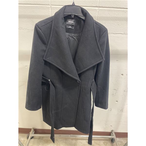 DKNY Women’s Black Belted Coat, XL Size