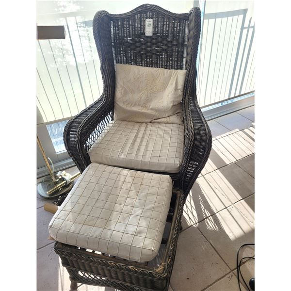 Wicker Chair, Ottoman C
