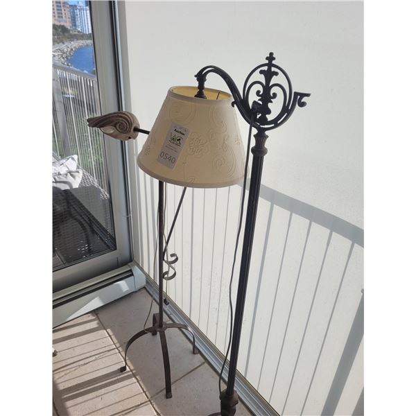 Floor Lamps A