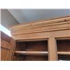 Image 7 : Pine Armoire C