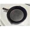 Image 1 : Used 10" Cast Iron Skillet