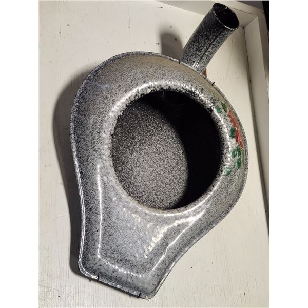 Decorated Bed Pan