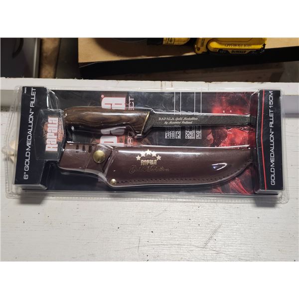 New Rapala 6" Gold Medallion Fish Filleting Knife