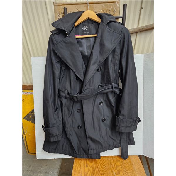 Women’s Calvin Klein coat (size med.)