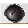 Image 2 : Cast iron pot