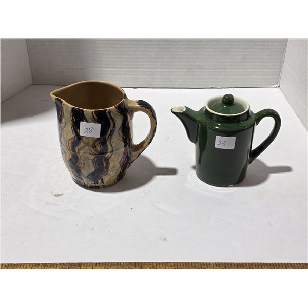 Jug and tea pot- medalth