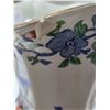 Image 4 : Pitcher and basin- has a chip