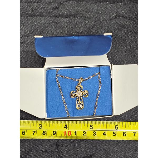 Vintage Avon Cross Necklace w/ Luminous Accents