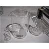 Image 5 : Vintage Glass Beakers, Pipettes, (2) Storage Containers