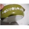 Image 4 : Pyrex #4802 Casserole Spring Blossom Green in Original Box