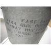 Image 7 : (2) Vintage Hi-Way Refineries Gun Grease Galvanized Pails