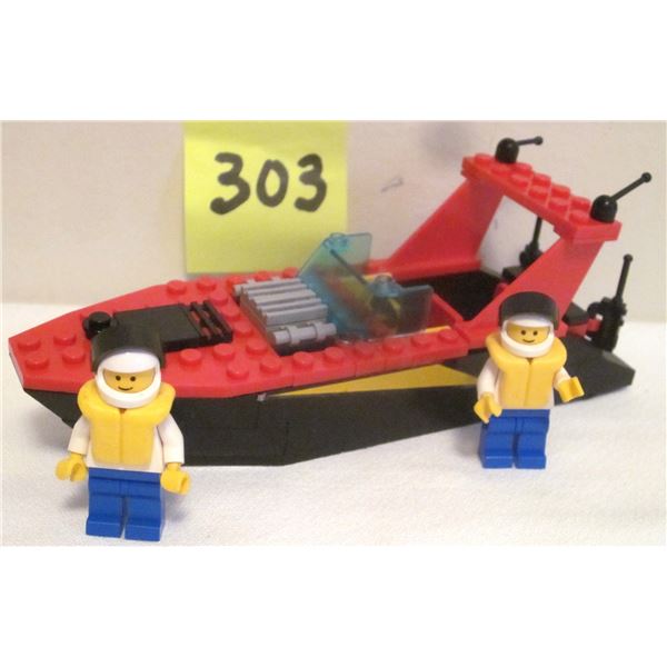 Vintage 1991 Lego #6679 "Dark Shark"