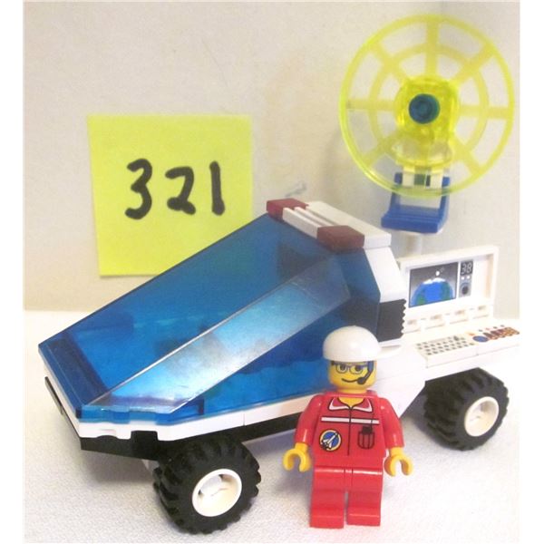 Vintage 1999 Lego #6453 "Com-Link Cruiser"