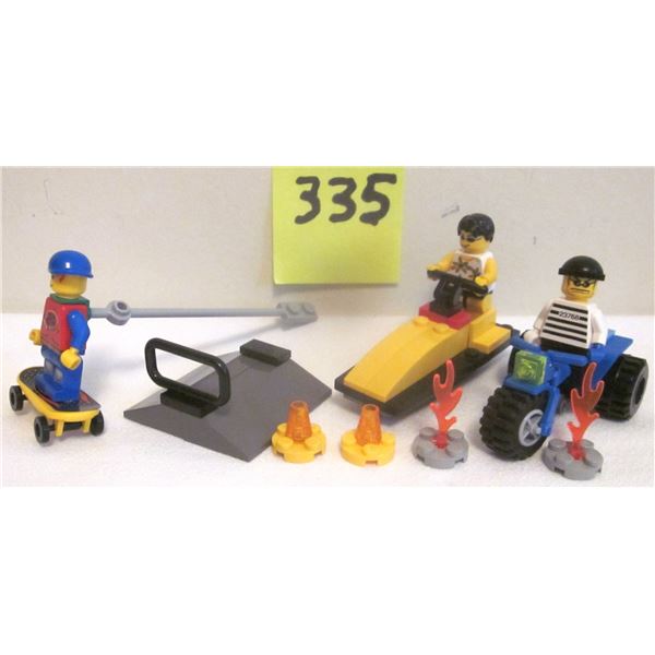 (3) Vintage 2002 Xtreme Stunt Sets - #6731 "Skateboarding Pepper", #6732 "Brickster's Trike", #6733 